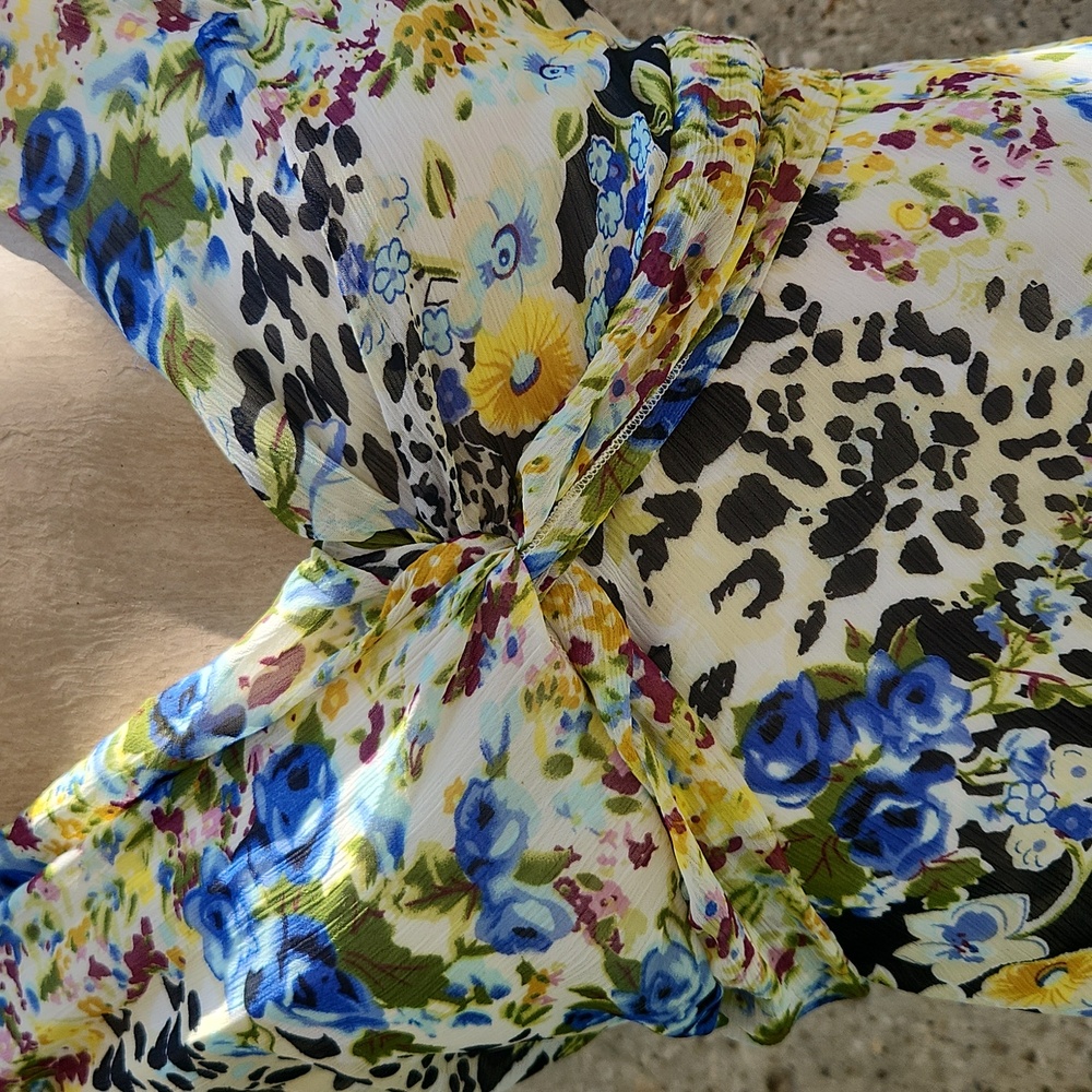 Y2K vibrant floral blouse - Picture 9 of 15